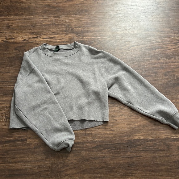wild fable Sweaters - wild fable cropped crew neck- gray